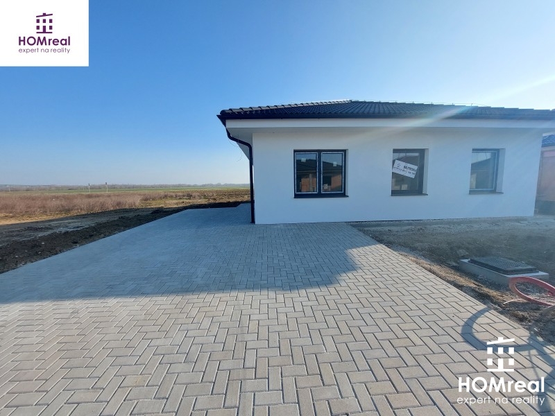 Posledná novostavba na predaj v Šúrovciach 5izb. už skolaudovaná - oplotená a v štandarde!