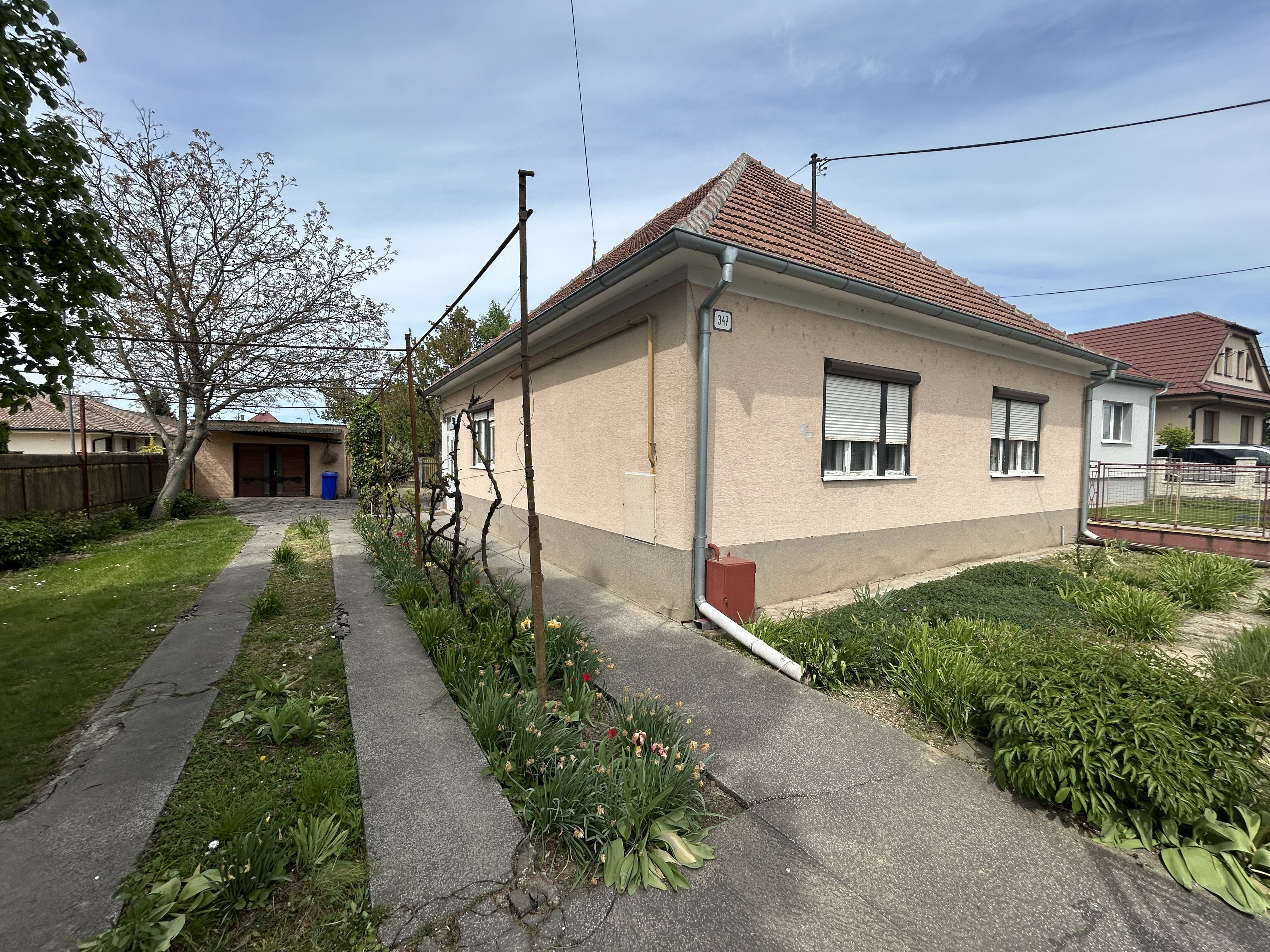 Výborná investičná príležitosť – rodinný dom s potenciálom v Malženiciach pri Trnava